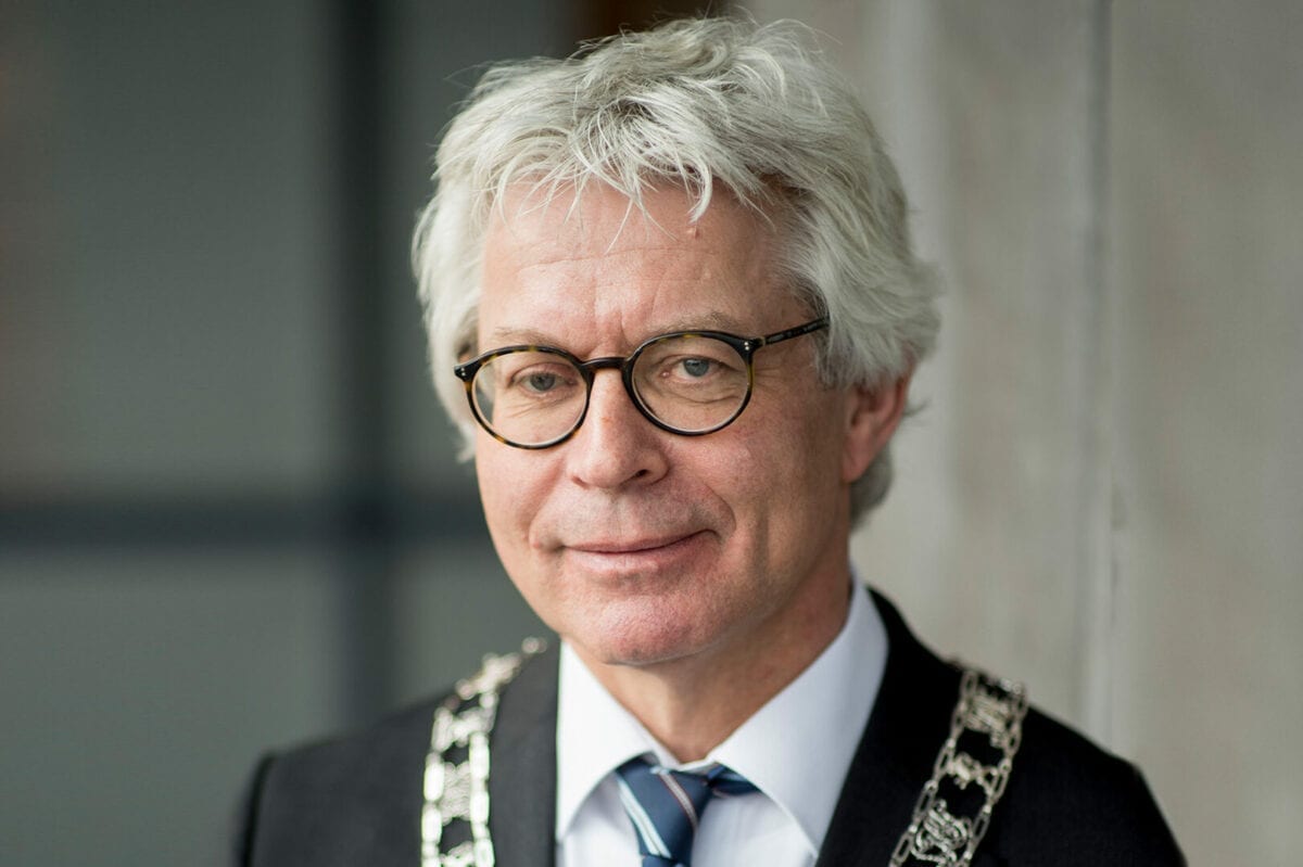 ferd crone burgemeester